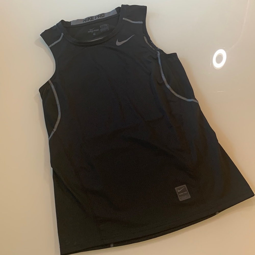 Nike Pro - dry-fit tank - size Small